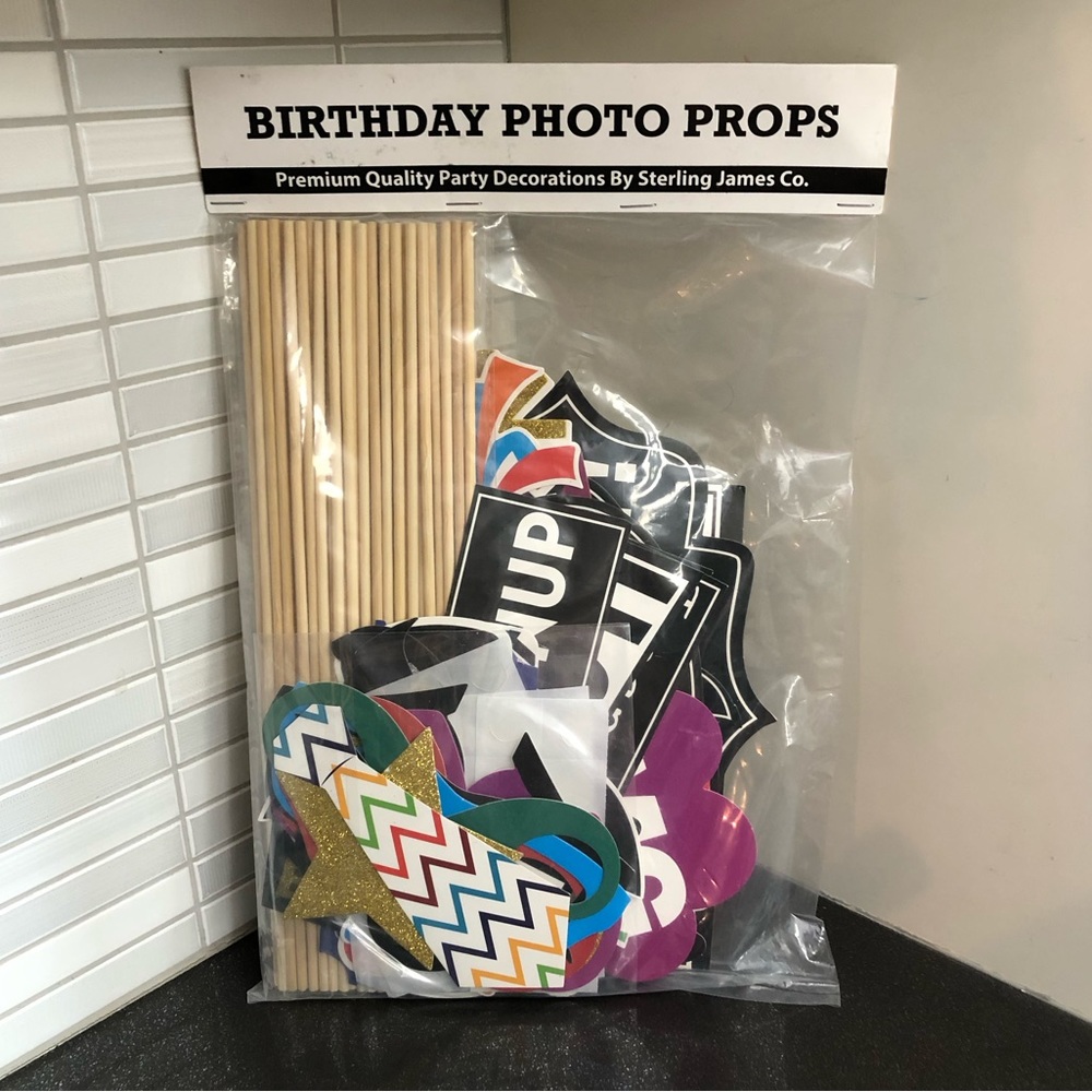 😎NWT Fun “Getting Old” birthday photo prop set